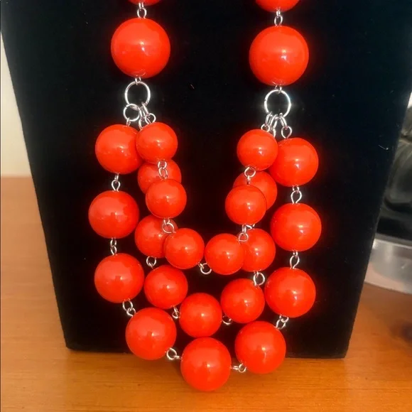Bold Orange Beaded Necklace and Earring Set - Picture 2 of 4